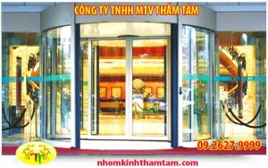 cua-kinh-truot-tu-dong-2-canh-tai-gia-lai